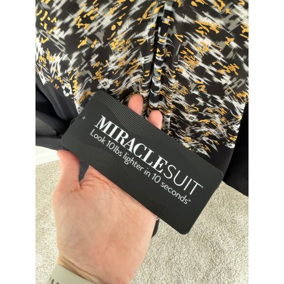 Miraclesuit Women's Black Metallic Bathing Suit Cover-up Caftan Kaftan Med NWT - Picture 3 of 10